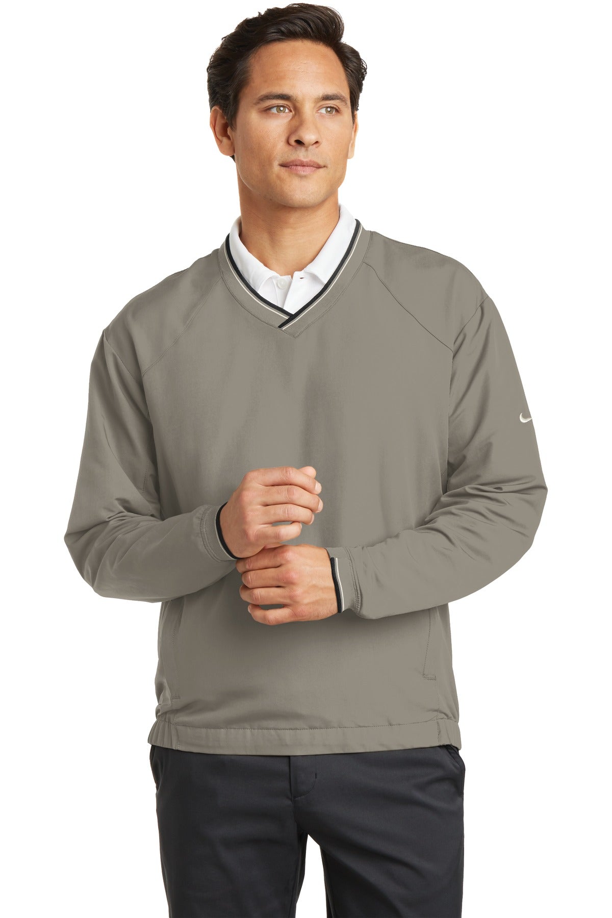 Nike V-Neck Wind Shirt. 234180